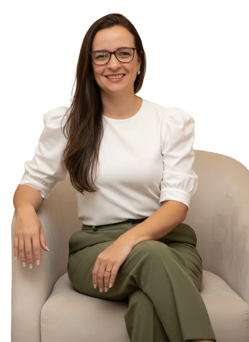 Mariana Miranda, psicóloga, em atendimento online para neurodivergentes